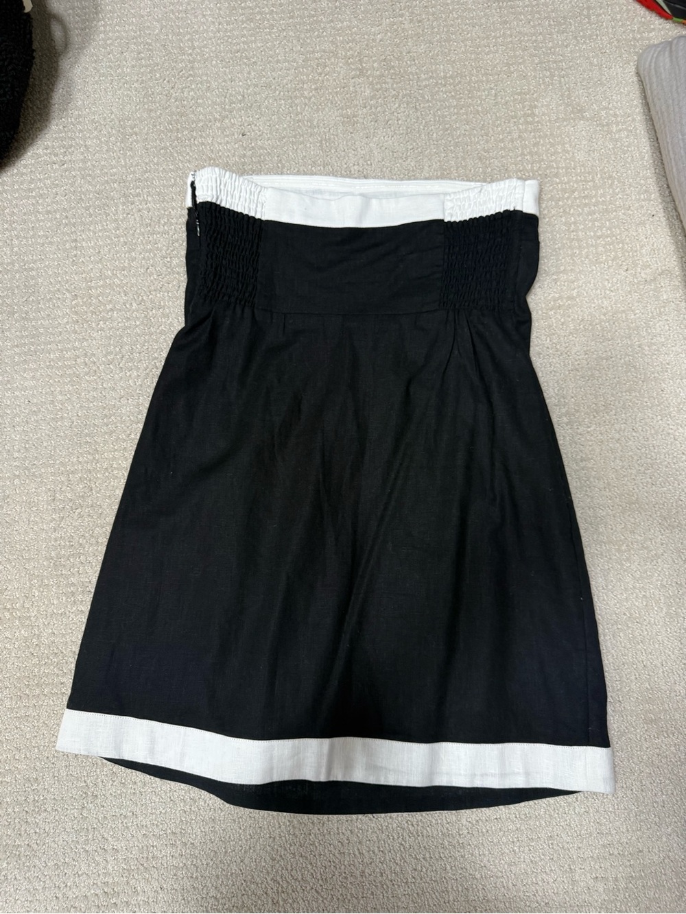 Abercrombie & Fitch Black Strapless Mini Dress with White Trim built in shorts - Picture 5 of 5